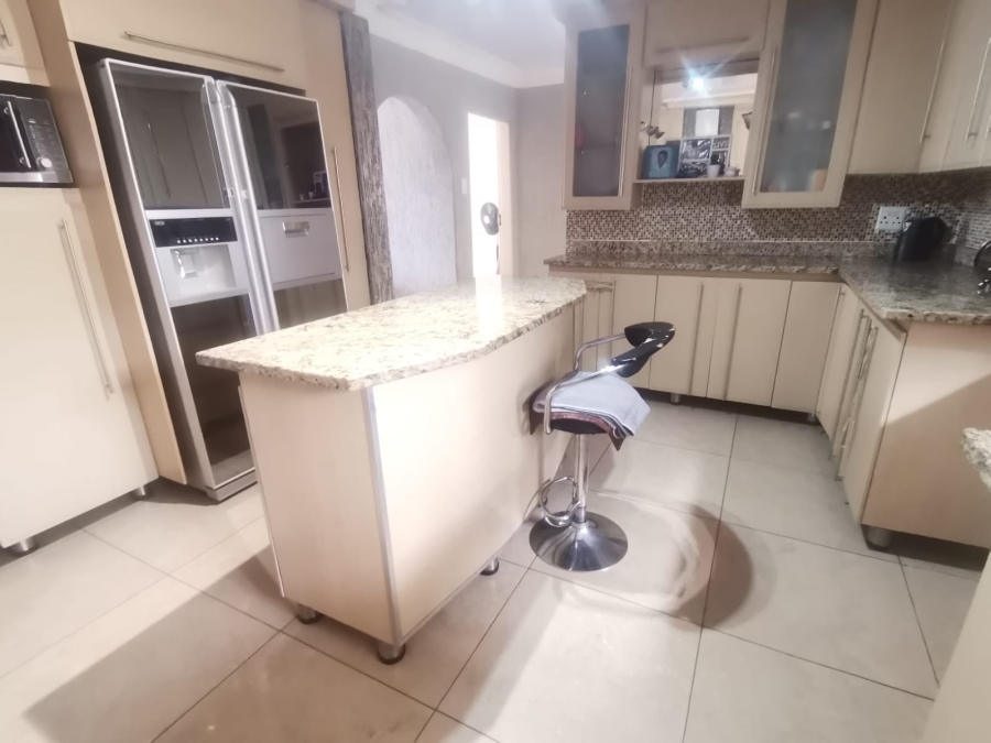 3 Bedroom Property for Sale in Lethlabile North West